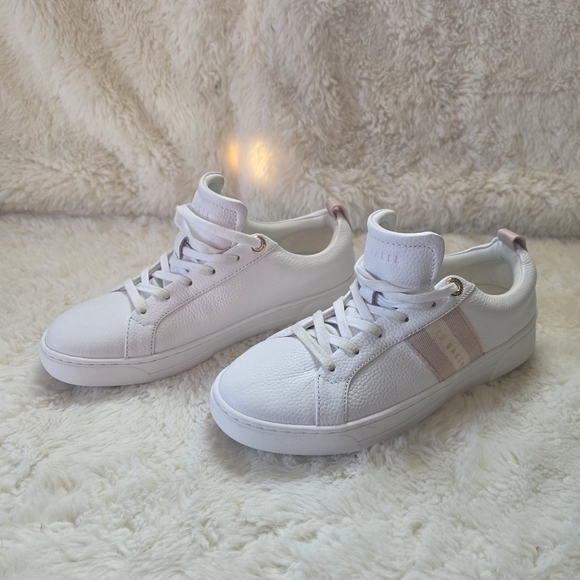 Ted Baker Shoes - Ted Baker Bailly White Leather Pink Webbing Stripe Sneakers Womens 7 Like New